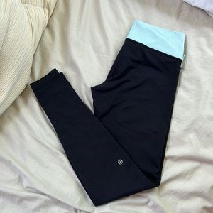 Lululemon yoga pants